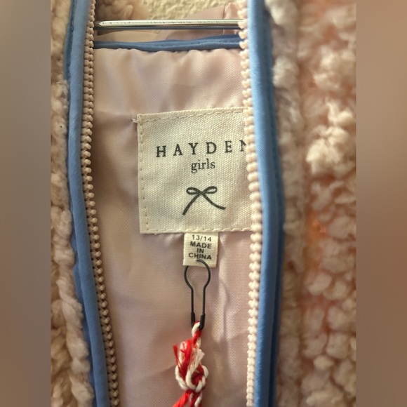 NWT Hayden Girls Pink Fleece Hooded Jacket with Strawberry Patch Size 13/14 - Picture 4 of 6